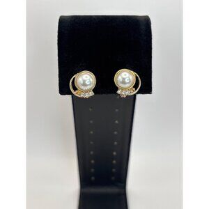 Vintage HMN Signed  Gold Tone Faux Pearl Rhinestone Clip On Earrings